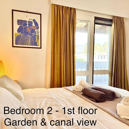 Villasonboard Dock Villa 3 Bed, 3 Bath, Canal, Greek Venice Porto Hydra Plépi Esterno foto