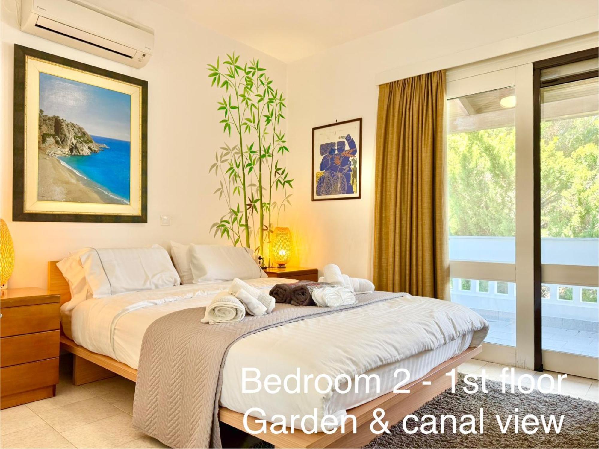 Villasonboard Dock Villa 3 Bed, 3 Bath, Canal, Greek Venice Porto Hydra Plépi Esterno foto