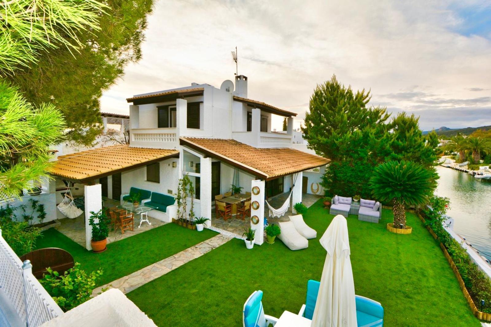 Villasonboard Dock Villa 3 Bed, 3 Bath, Canal, Greek Venice Porto Hydra Plépi Esterno foto