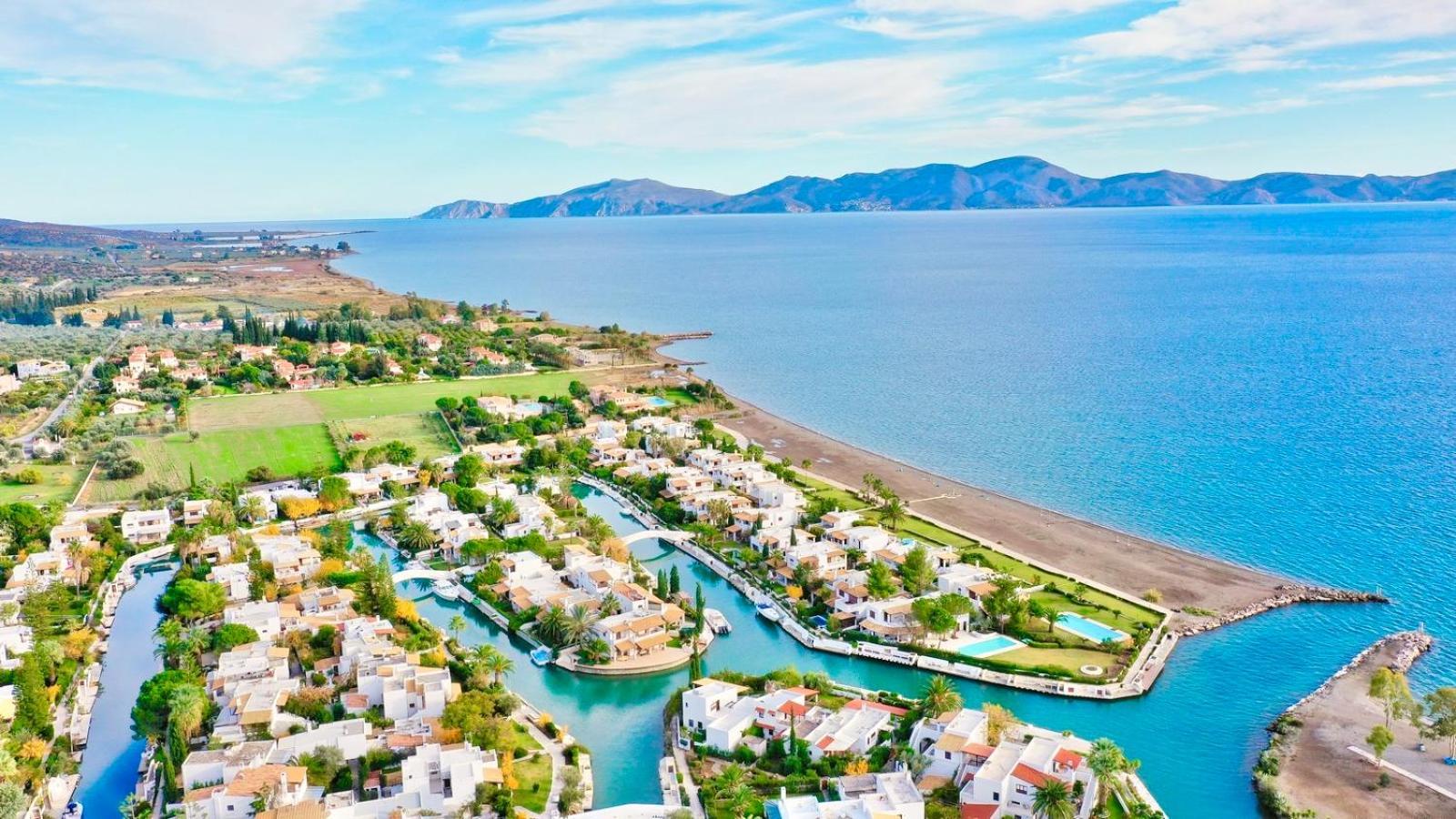Villasonboard Dock Villa 3 Bed, 3 Bath, Canal, Greek Venice Porto Hydra Plépi Esterno foto